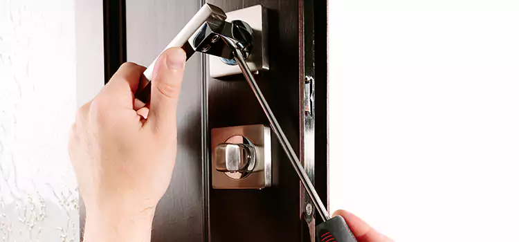 Door Lock Replacement Service Hempstead